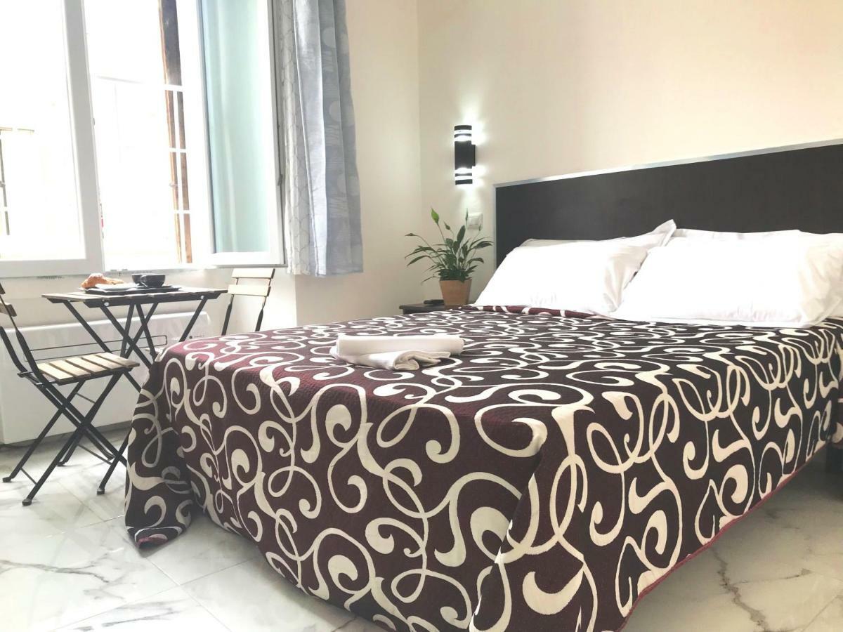 Serena House * Rom
